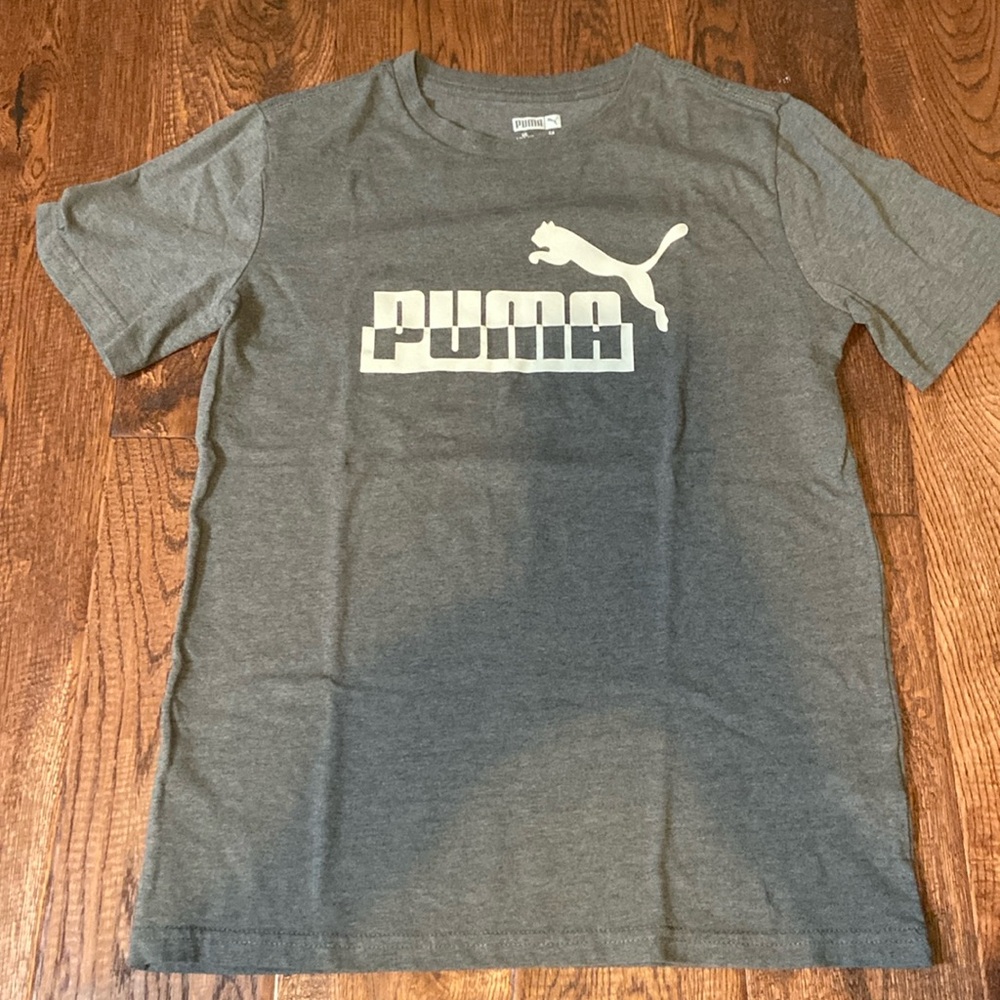 Puma grey tee (youth 14-16)